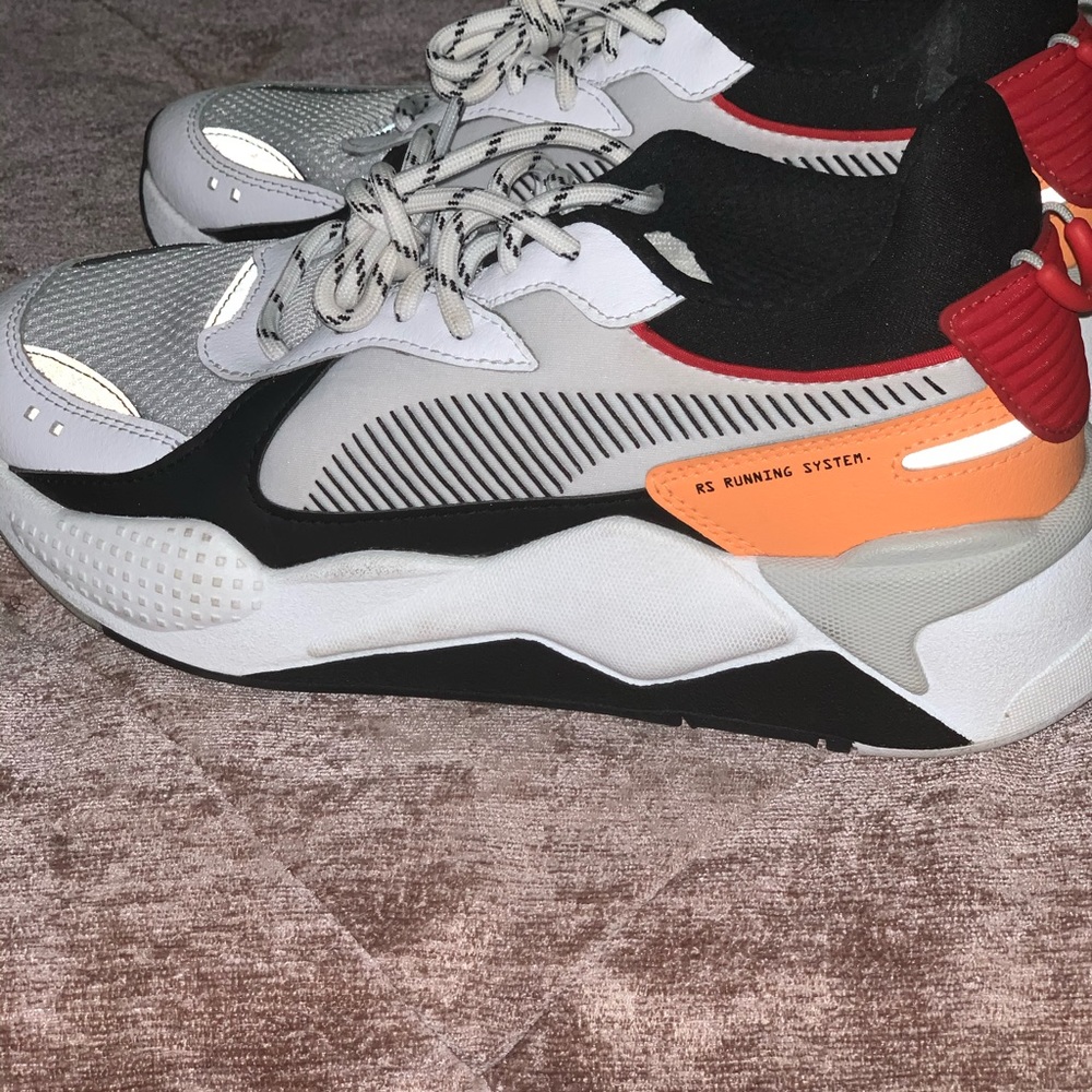 Nike shoes
